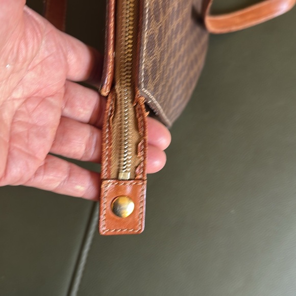 Celine Shoulder Bag Vintage - Picture 12 of 15